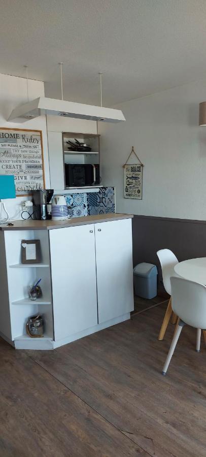 Appartement 4 Pers - Vue Mer トルヴィル＝シュル＝メール エクステリア 写真